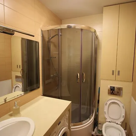 Citadel Apartamento Leópolis